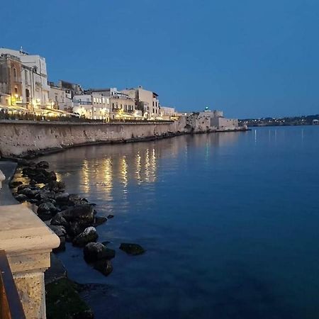 Ortigia Porta Del Mare Apartment Syracuse ภายนอก รูปภาพ
